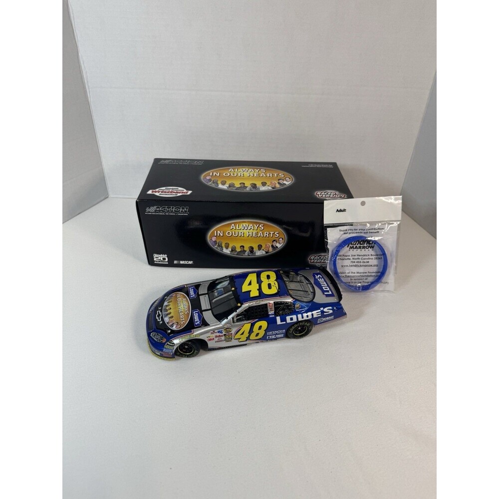 2004 Jimmie Johnson 48 Lowe's Atlanta Win 1/24 Diecast Bank 1 of 432 with Band